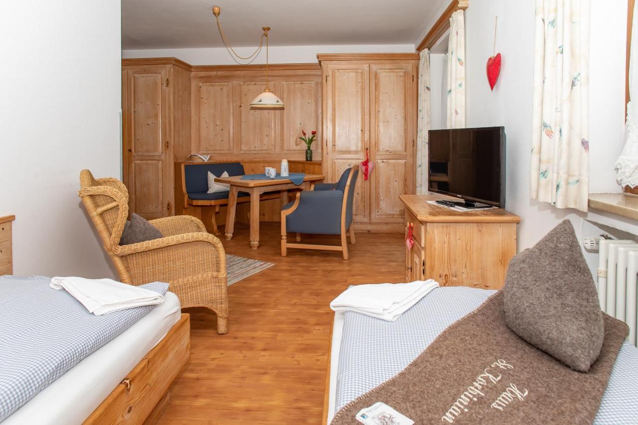 Appartement Haus St. Korbinian à Mittenwald Extérieur photo